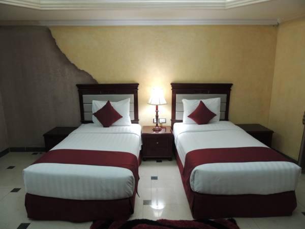 Oriental Corner Hotel 2*